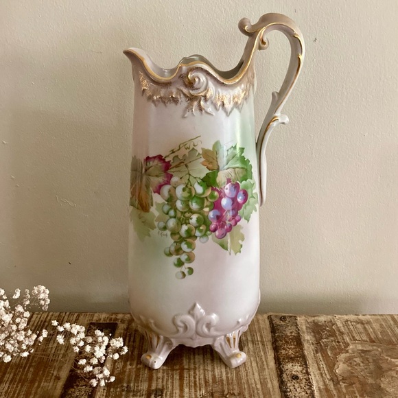 Vintage A&C Bavaria Pitcher with 3 Cups Grape Motif - Picture 3 of 17